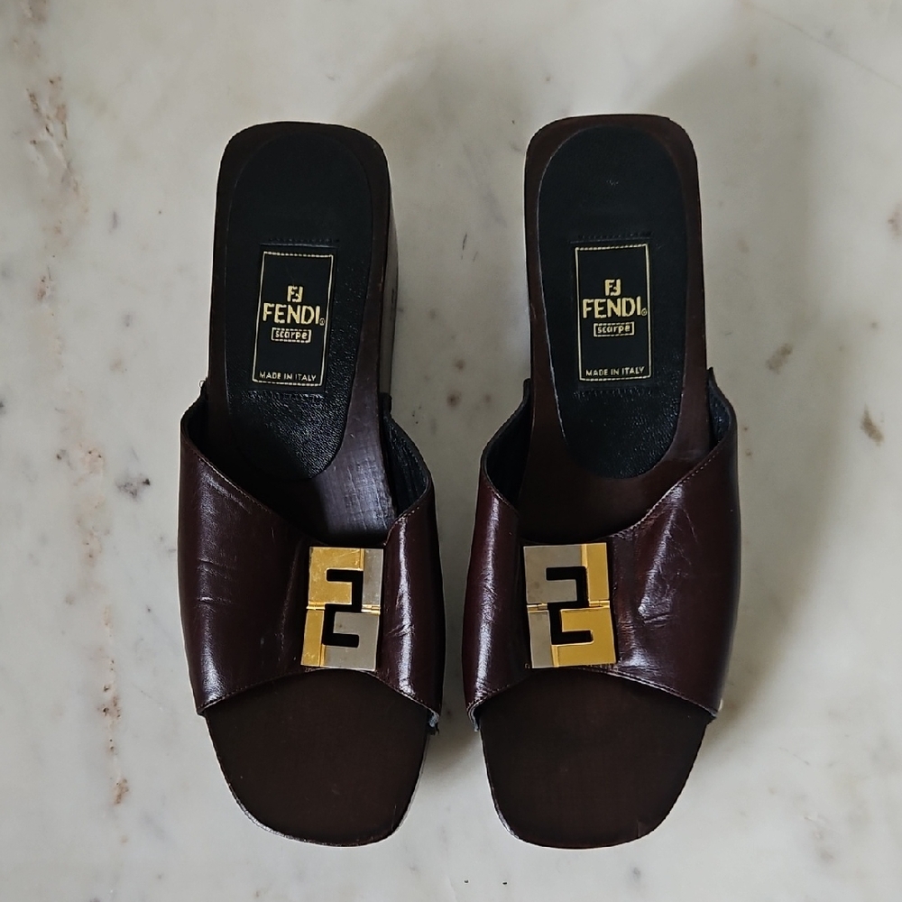 FENDI: Rare 90s Vintage Fendi Logo leather Wooden Mules